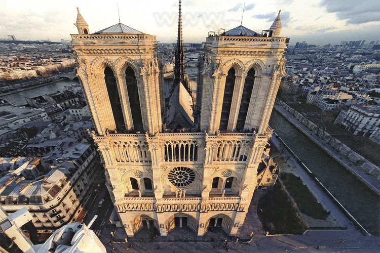 notre dame paris