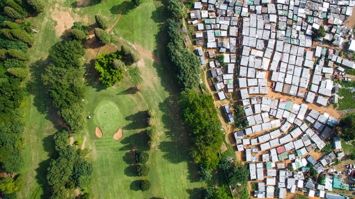 drone captures the gap between rich and poor 5