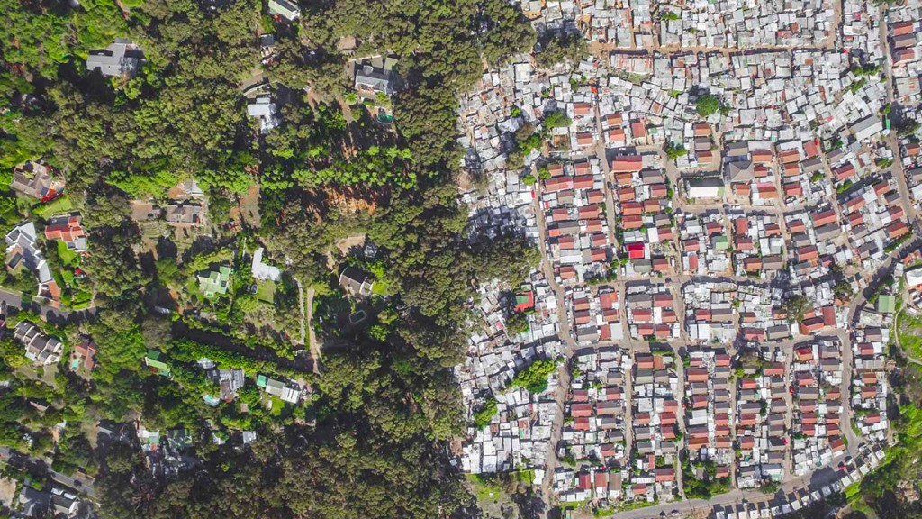 Drone Captures The Gap Between Rich and Poor