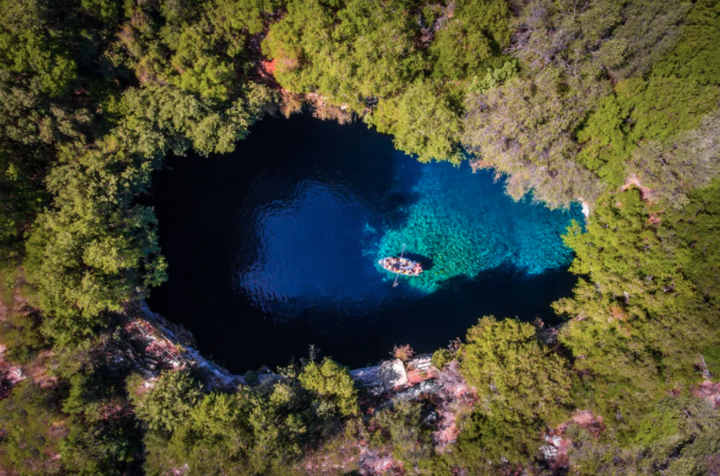 exploring the kefalonia melissani cave dronestagram