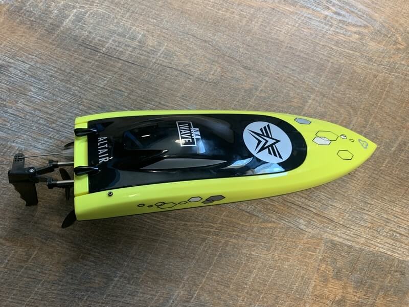 altair rc boat